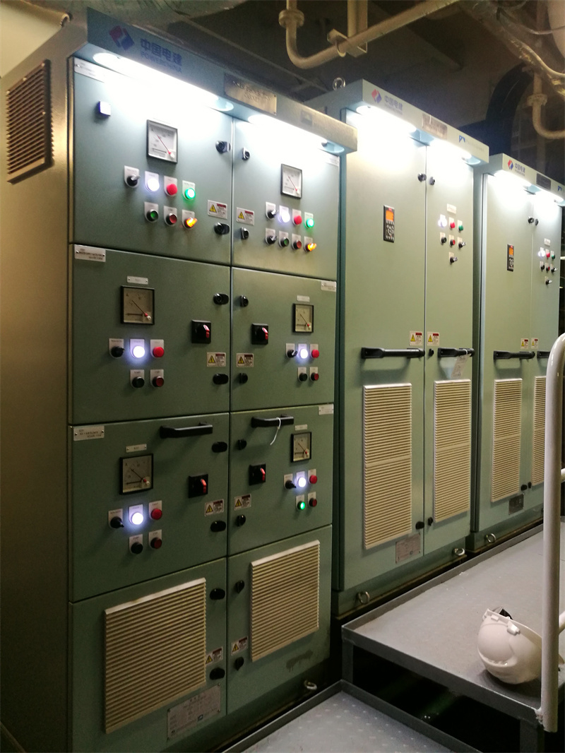 PLC Cabinet in MCC